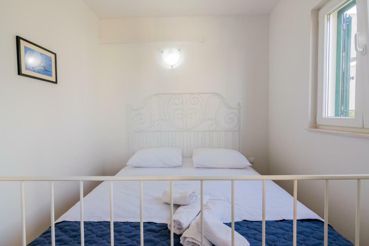Apartman Emil Supetar Exteriér fotografie